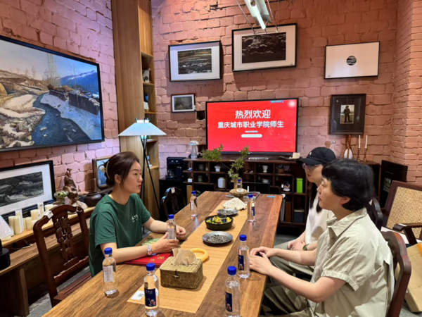 2025.05.14bevictor伟德官网‍‍‍‍‍‍‍‍与重庆沐野家具共建实训基地 深化校企合作育人才2.png