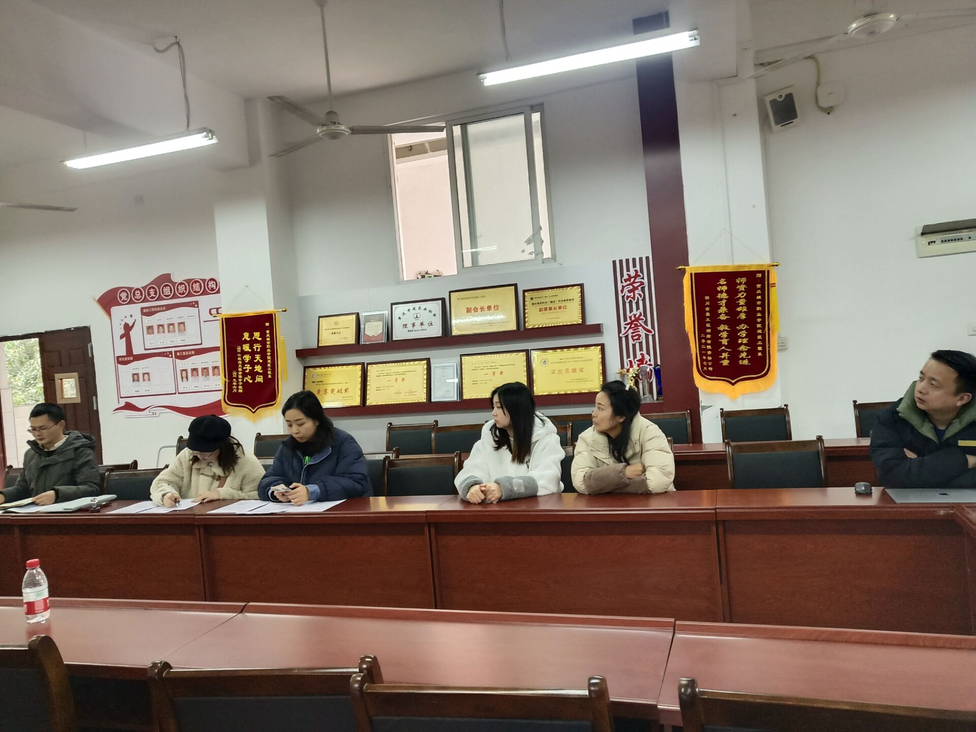 图片2.png 图片2.png