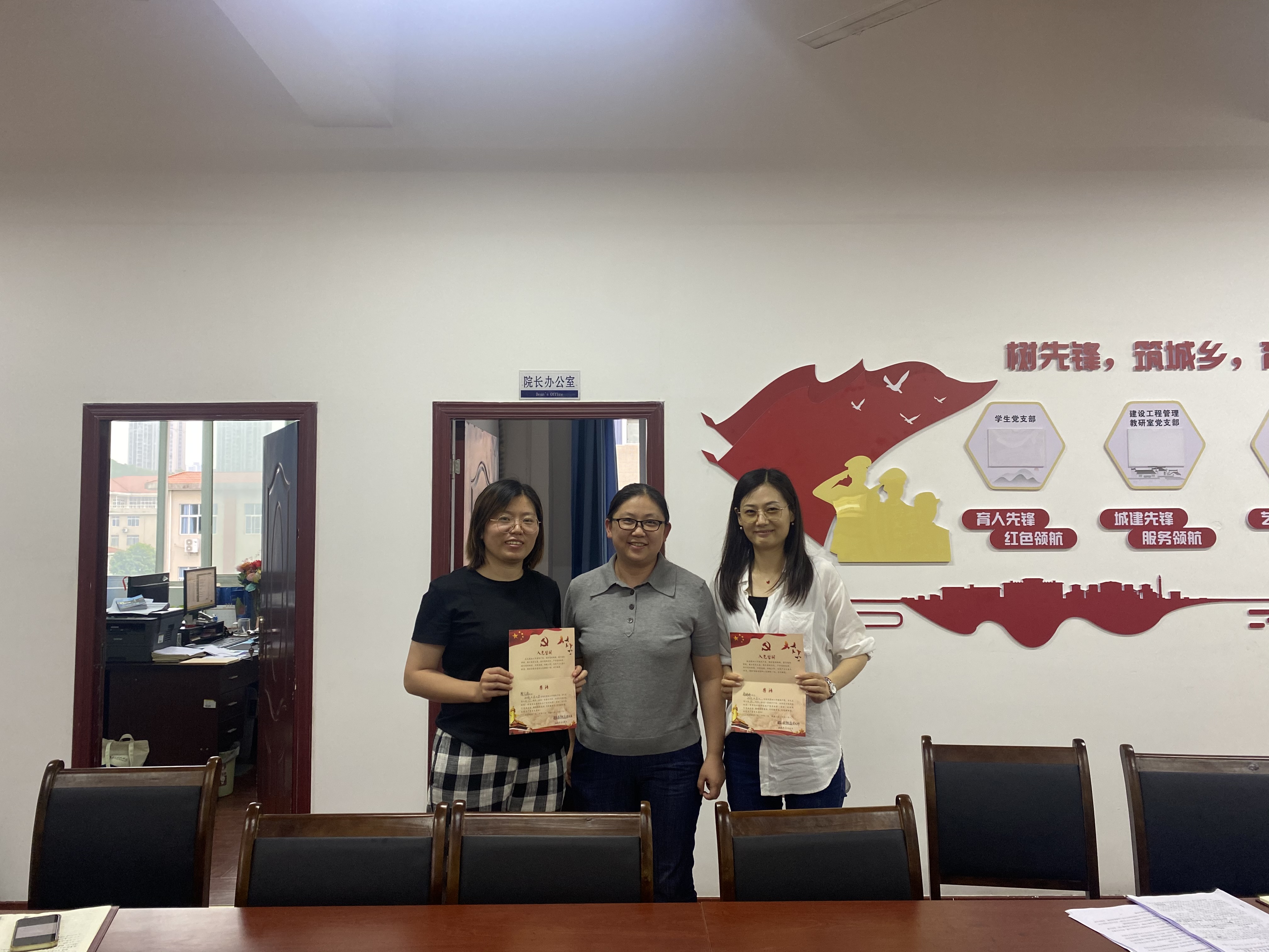 IMG_6745.JPG IMG_6745.JPG