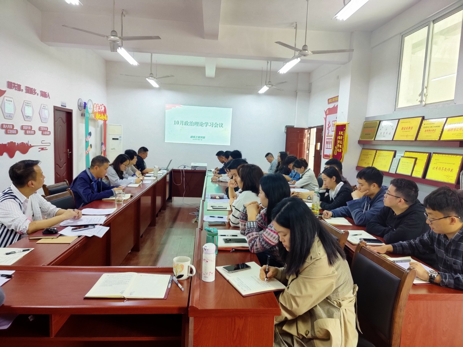 IMG_20231011_152921.jpg IMG_20231011_152921.jpg